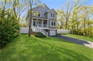 5 Blenheim Centerport
